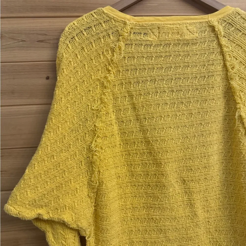 We The Free Size Medium Bright Yellow Thein Hacci V Neck Lightweight Sweater